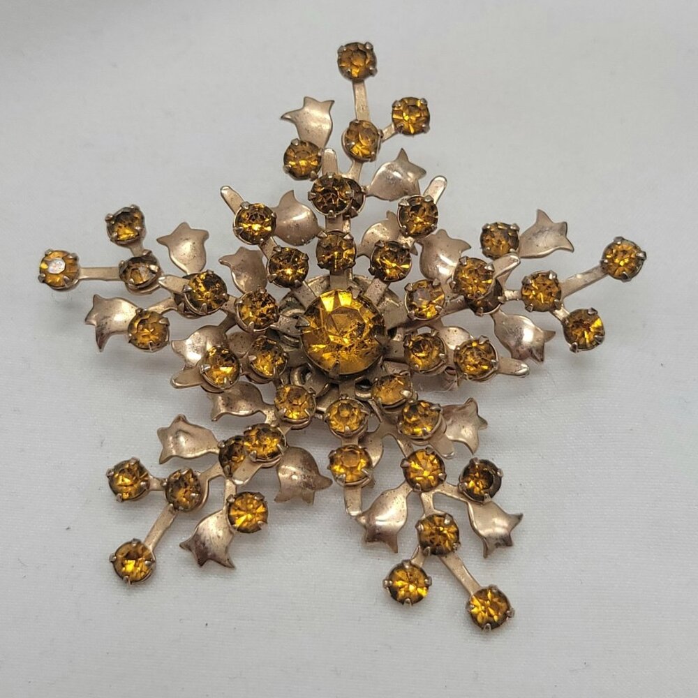 Vintage Amber Glass Rhinestone Starburst Brooch Pin Gold-Tone Setting MCM 2.5"